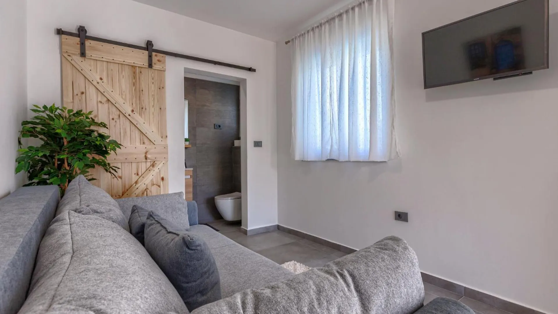 Villa Blue Rose By Interhome Vodnjan